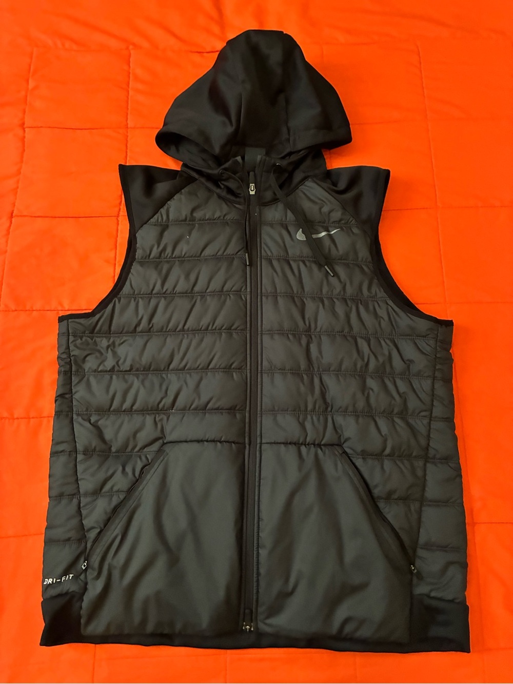 Nike Winterized Therma Hooded Training Dri-FIT Vest Mens Size XL Black